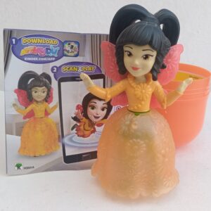 Muñeca Huevo Kinder con cartinas