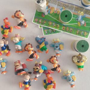 Lote Muñequitos Huevo Kinder Fútbol Magic Sports